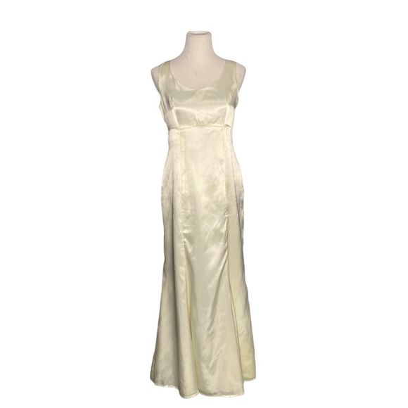 Vintage Handmade Ivory Satin Simple Wedding Dress Size Large - Picture 1 of 9